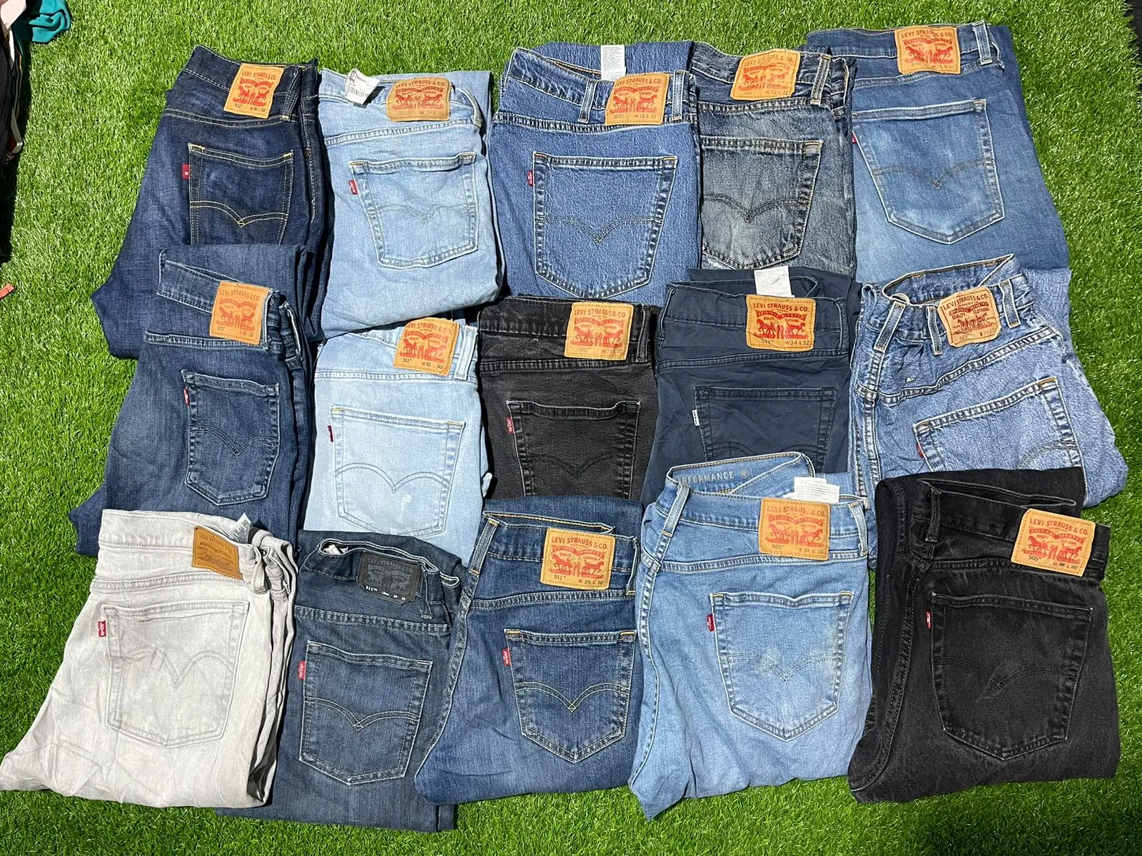 Levi's Mix Code Jeans - 50 pcs