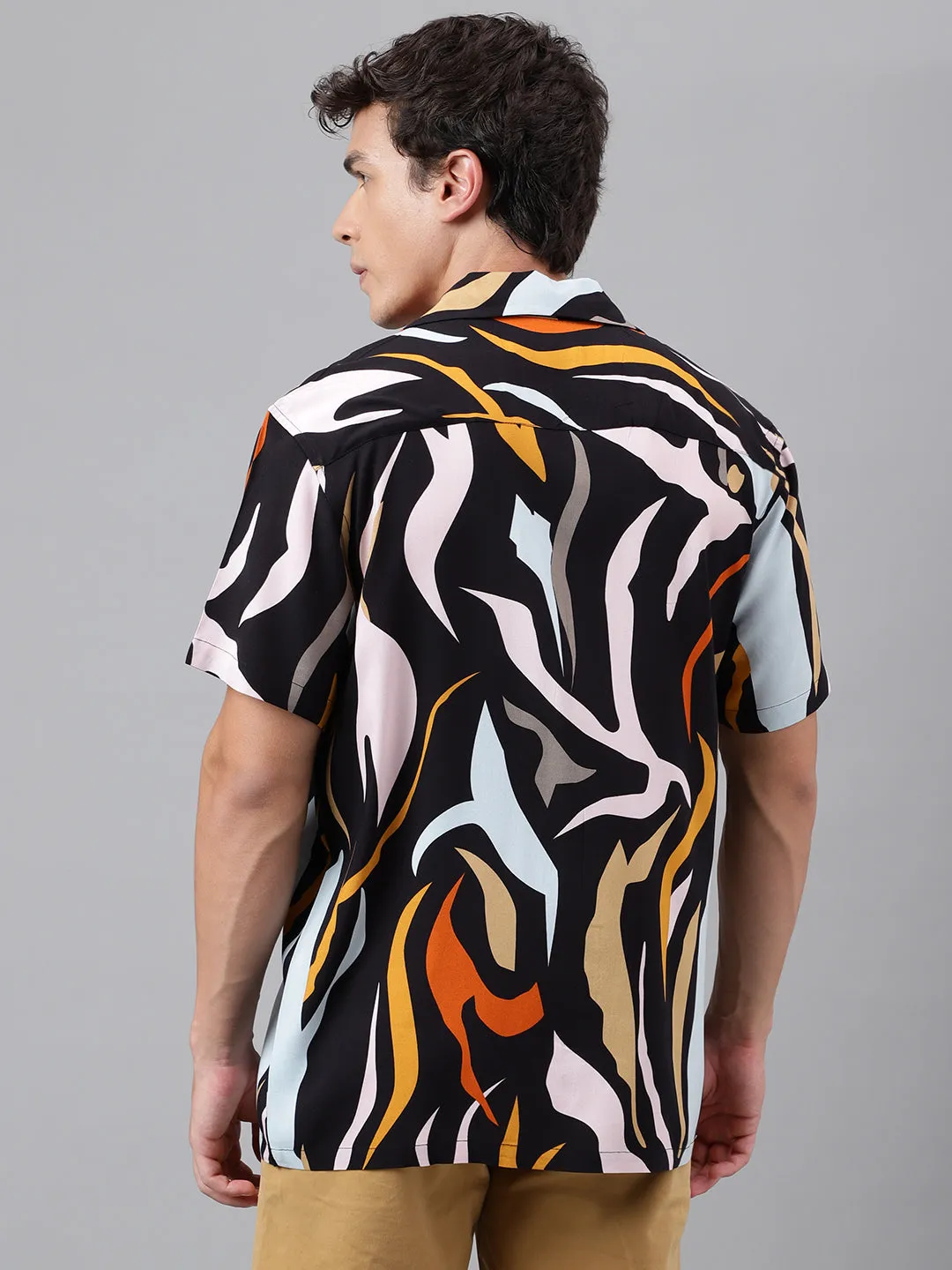 Men Black & Multi Abstract Printed Viscose Rayon Regular Fit Resort Shirt