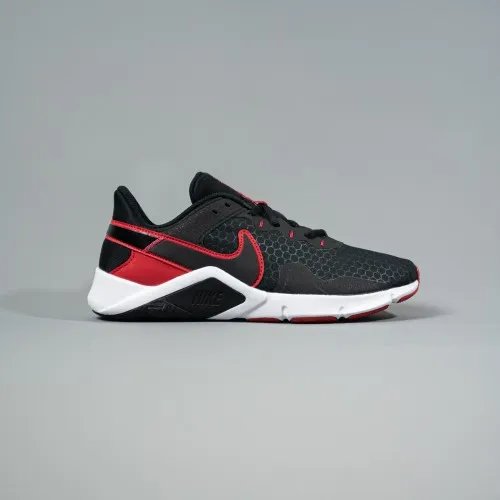 Nike Legend Essential 2 Black / Red - White  The Nike Legend Essential 2 comes equipped with a flat, stable heel, flexibility un